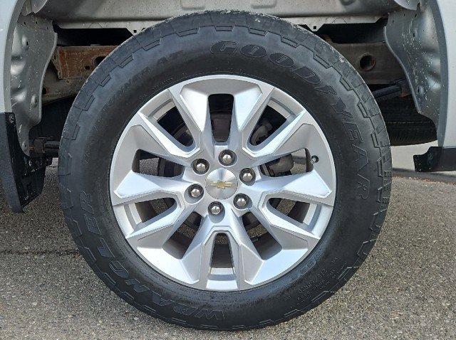 Used 2020 Chevrolet Silverado 1500 Custom w/ Custom Value Package image 22