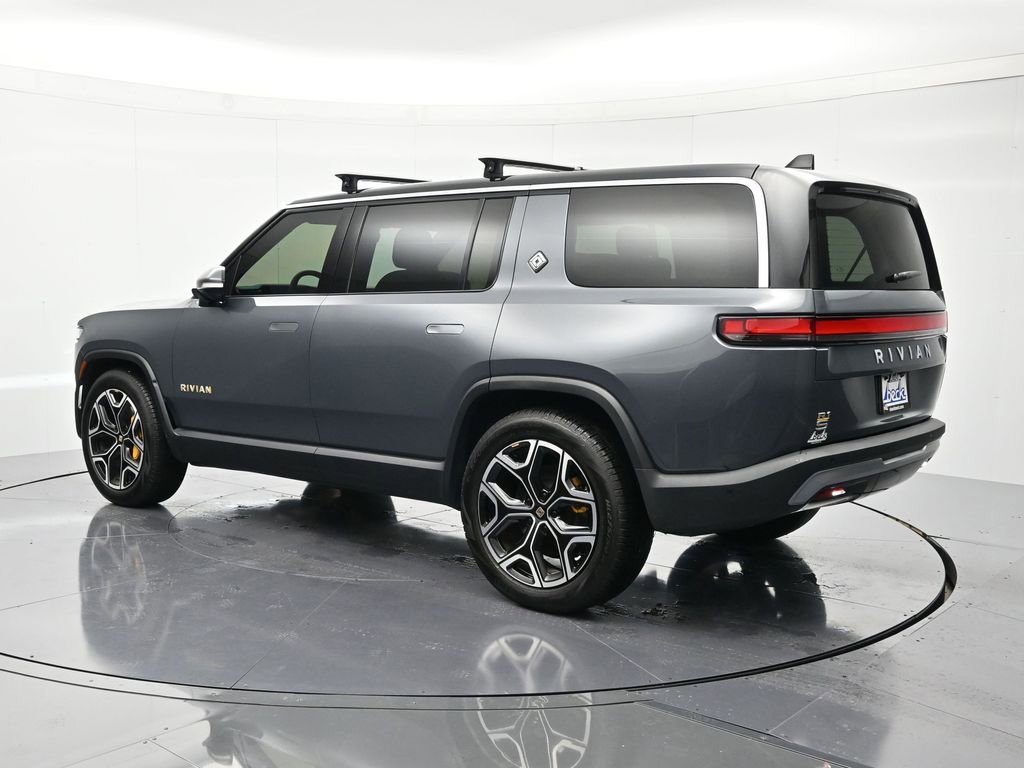 Used 2023 Rivian R1S Adventure AWD/4WD image 2