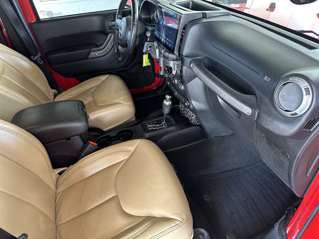 Used 2014 Jeep Wrangler Unlimited Sport w/ Quick Order Package 24S image 31