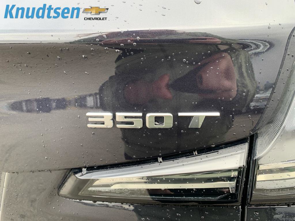 Used 2023 Cadillac XT4 Sport image 13