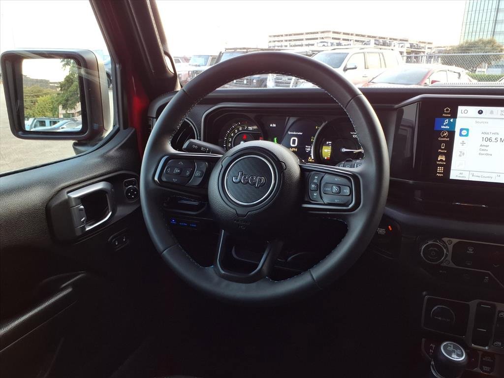 Used 2024 Jeep Wrangler Unlimited Rubicon 4xe image 22