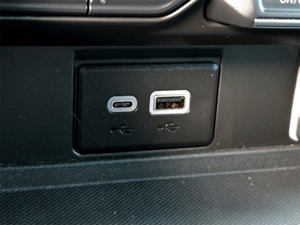 Used 2024 Chevrolet Tahoe RST w/ Luxury Package image 21