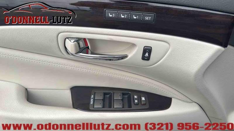 Used 2009 Lexus LS 460 Luxury RWD image 12