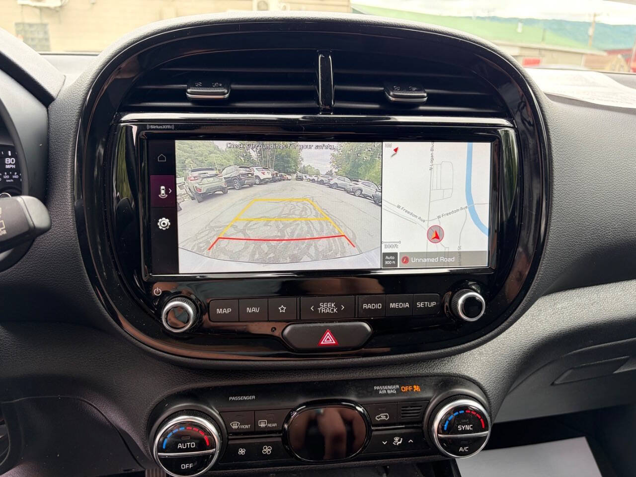 Used 2022 Kia Soul GT-Line FWD image 18