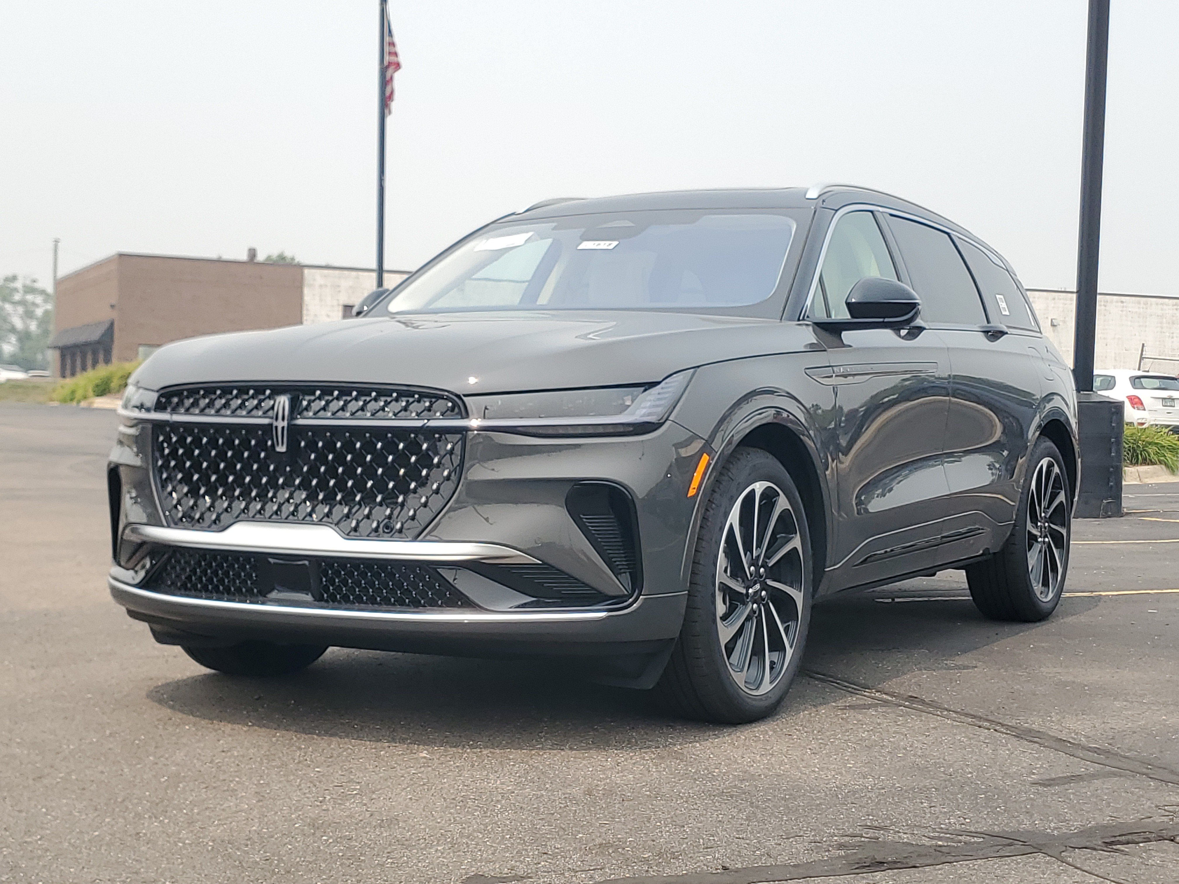 New 2026 Lincoln Nautilus Black Label AWD/4WD image 2