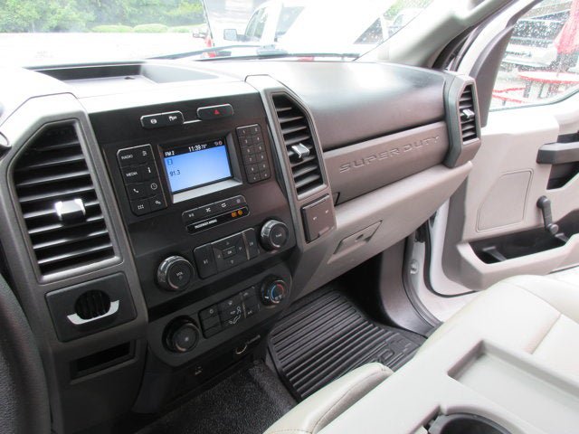 Used 2020 Ford F550 2WD Regular Cab Super Duty image 16