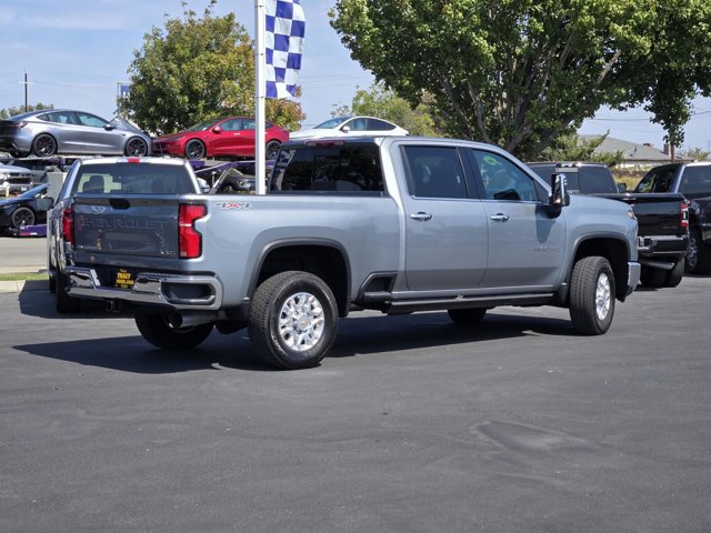 Used 2024 Chevrolet Silverado 2500 LTZ w/ LTZ Plus Package AWD/4WD image 4