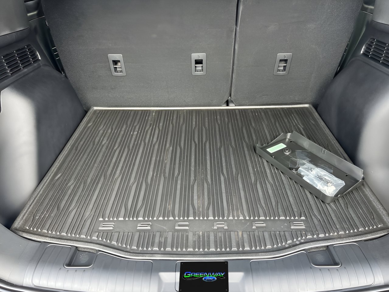 New 2026 Ford Escape ST-Line w/ Tech Pack #1 image 9