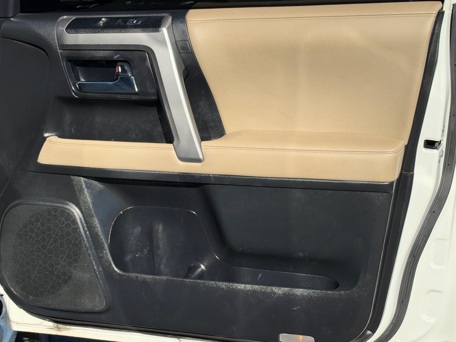 Used 2021 Toyota 4Runner Limited AWD/4WD image 14