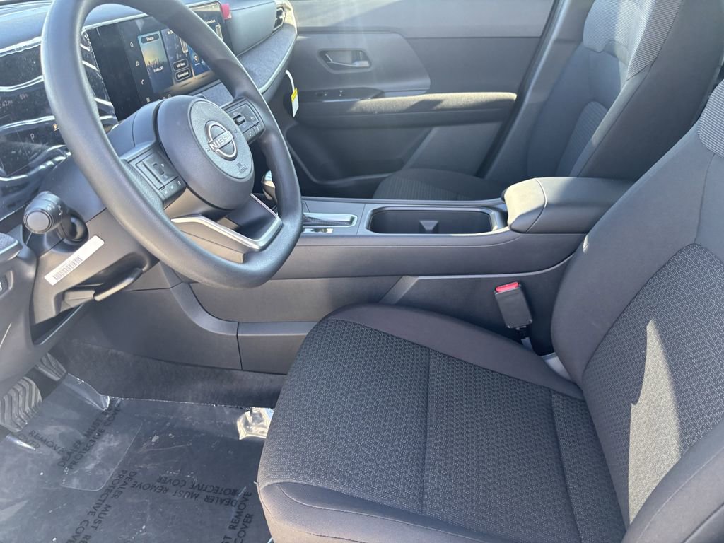 New 2026 Nissan Kicks S image 14