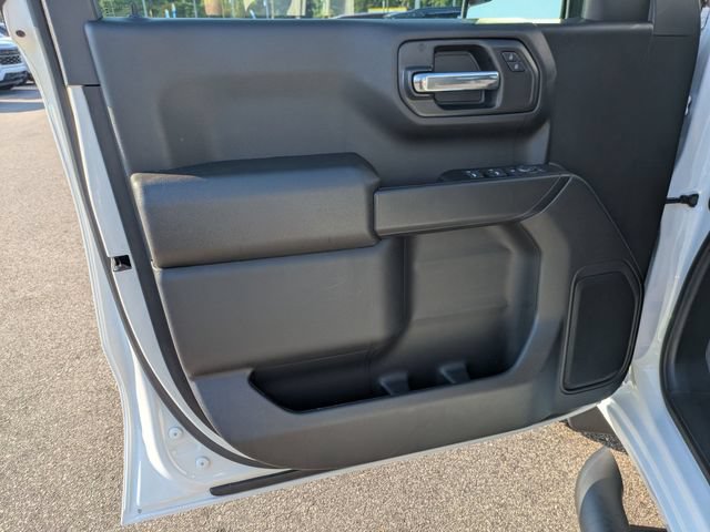 New 2026 Chevrolet Silverado 1500 Custom w/ Turbomax Blackout Package AWD/4WD image 9