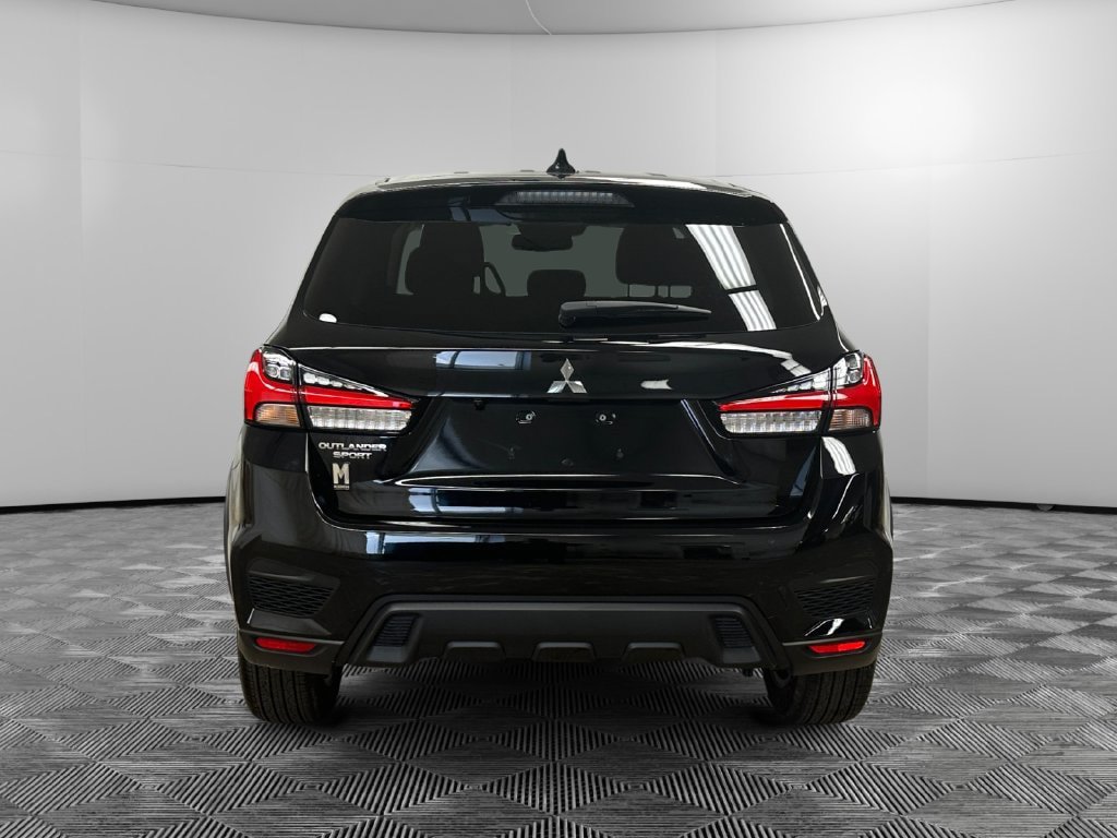 Used 2026 Mitsubishi Outlander Sport ES AWD/4WD image 4