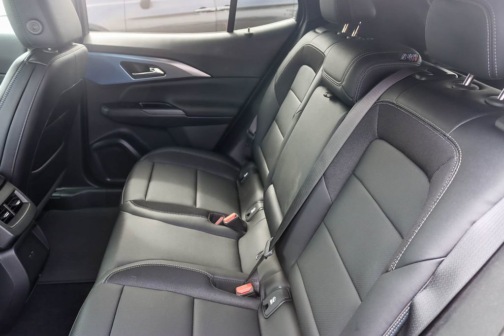 New 2026 Chevrolet Equinox EV LT image 17