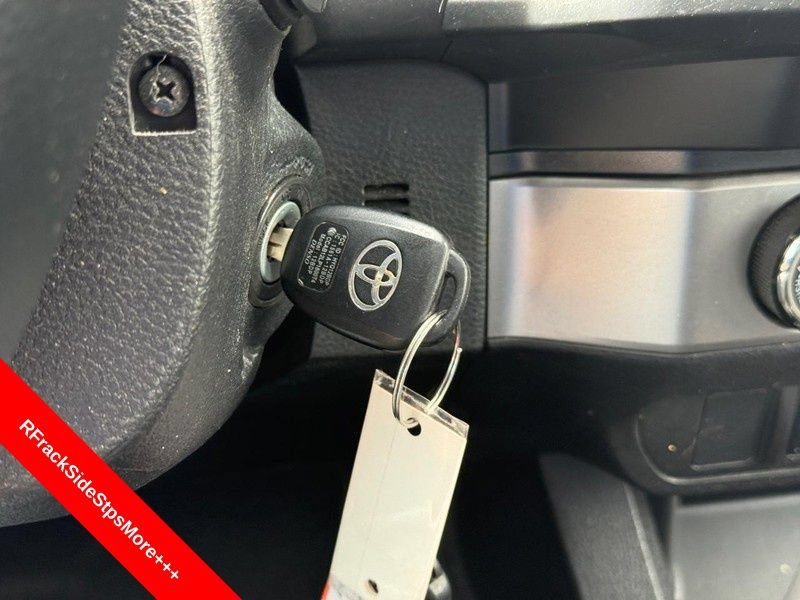 Used 2023 Toyota Tacoma SR AWD/4WD image 30