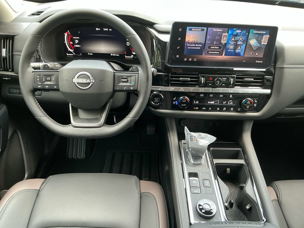 New 2026 Nissan Pathfinder Platinum AWD/4WD image 16