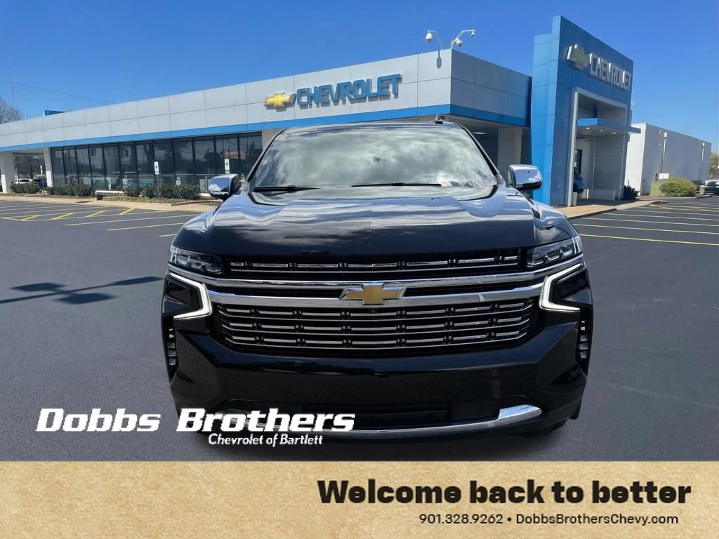 Used 2021 Chevrolet Tahoe Premier w/ Premium Package RWD image 2