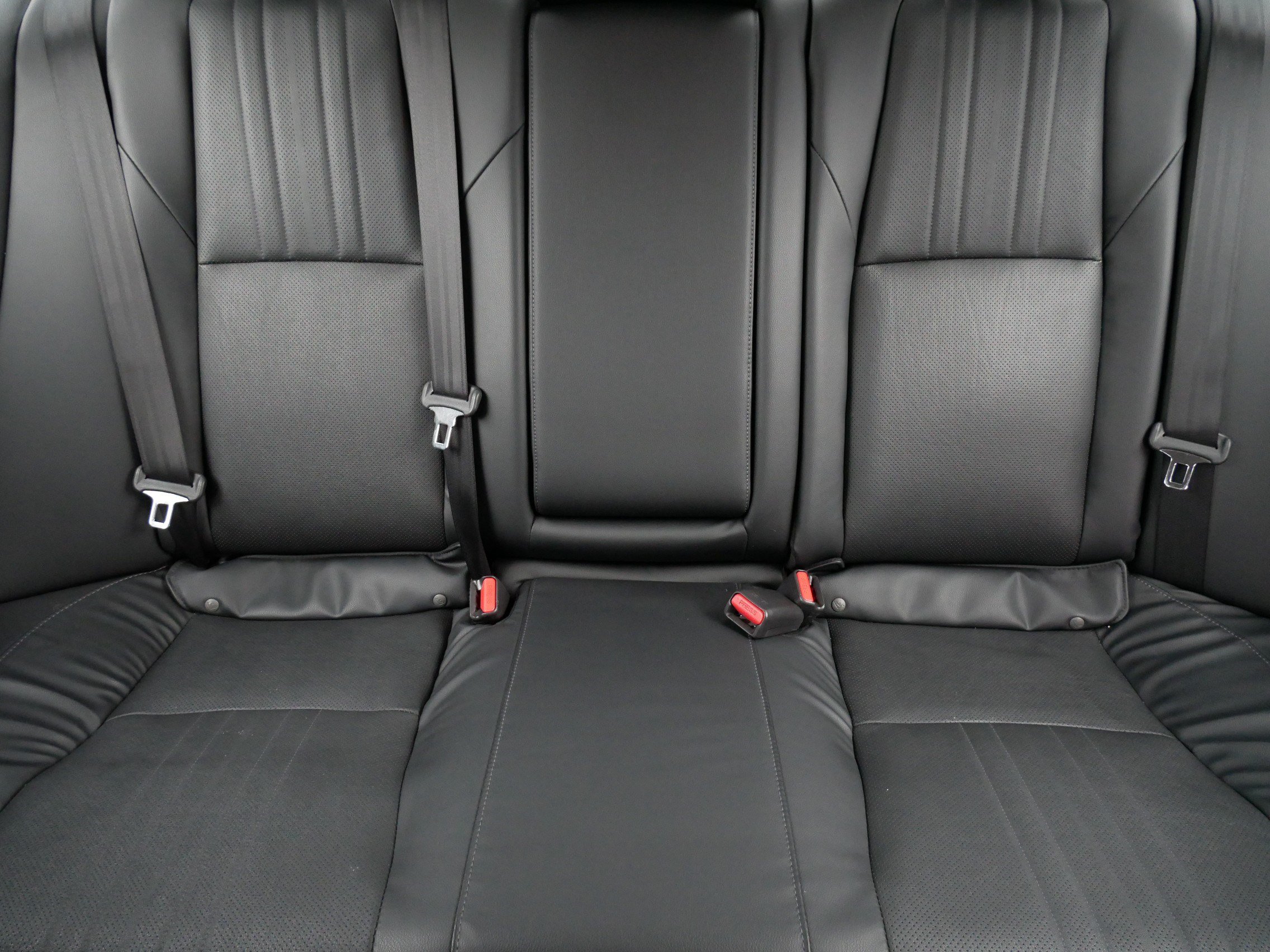 Used 2018 Honda Accord EX-L image 13