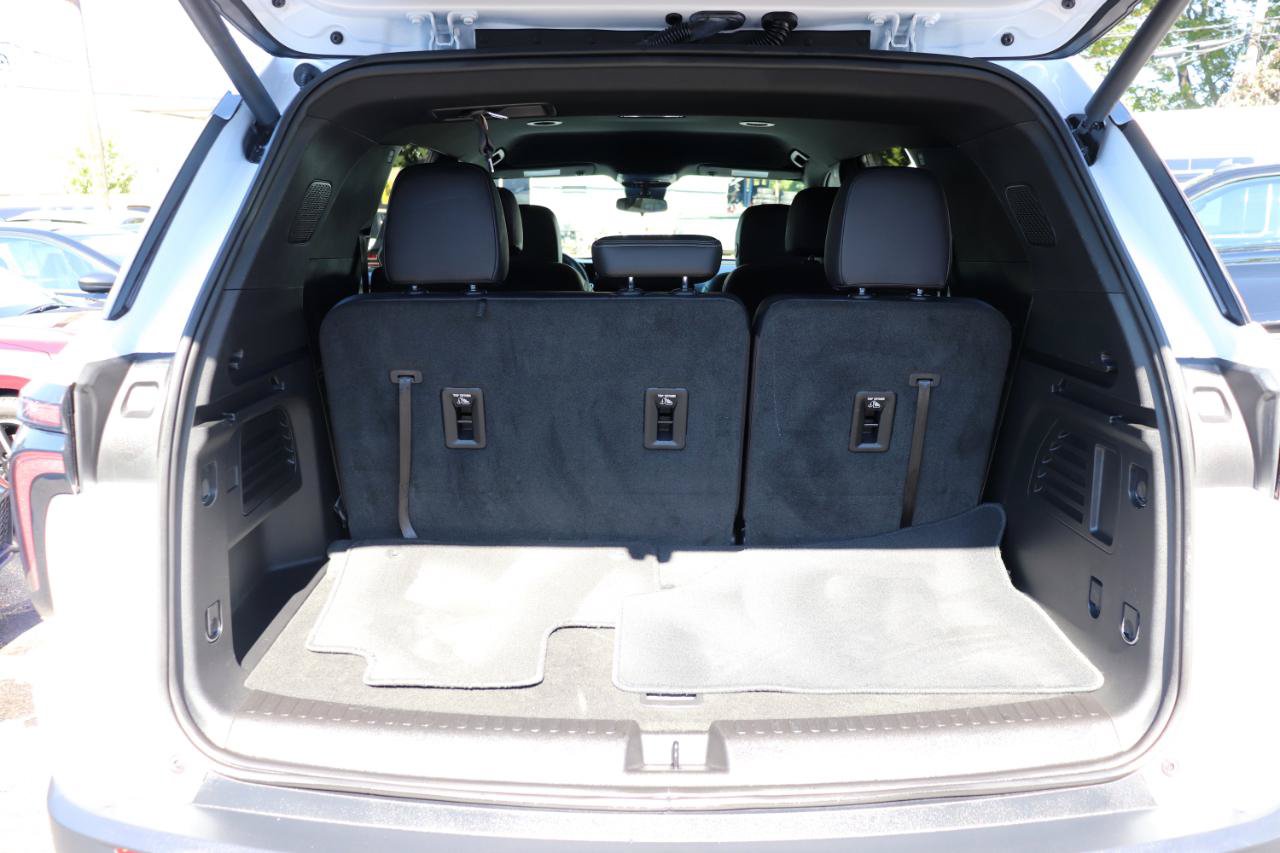 Used 2026 Chevrolet Traverse LT AWD/4WD image 56