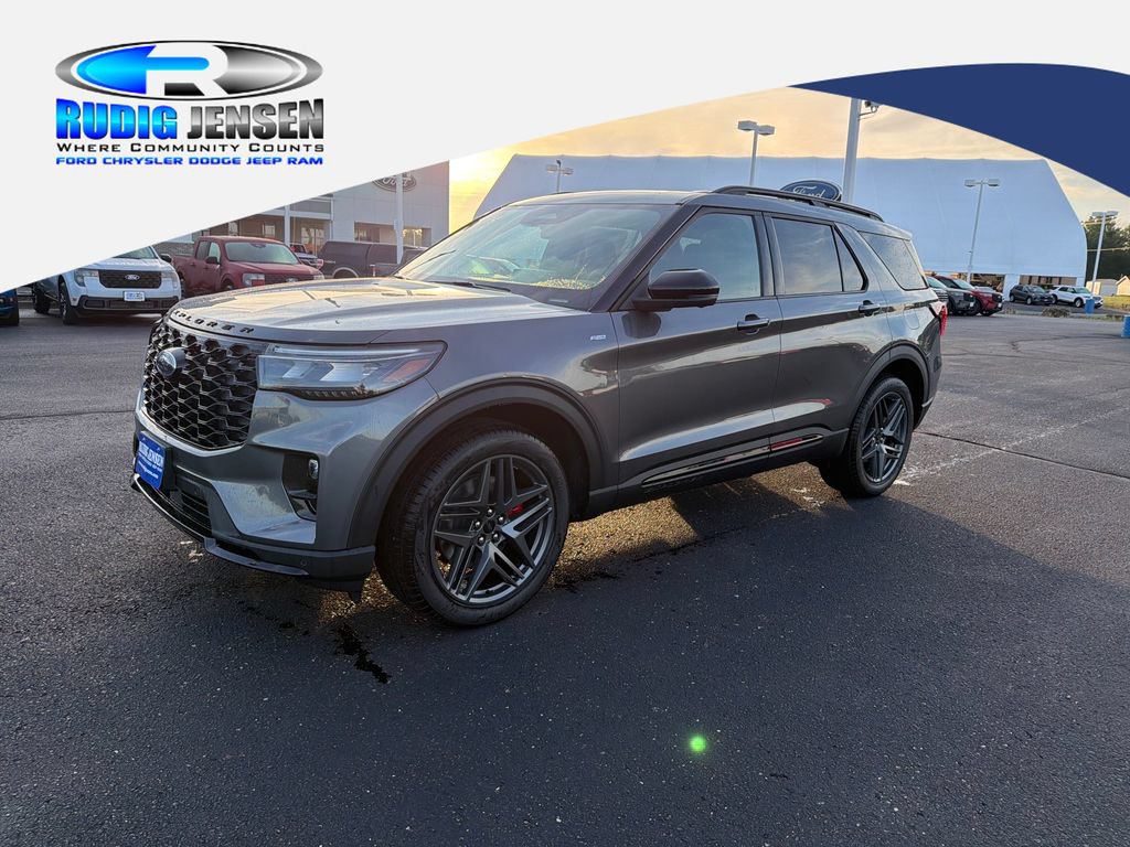 New 2026 Ford Explorer ST-Line w/ ST-Line Street Pack AWD/4WD image 1