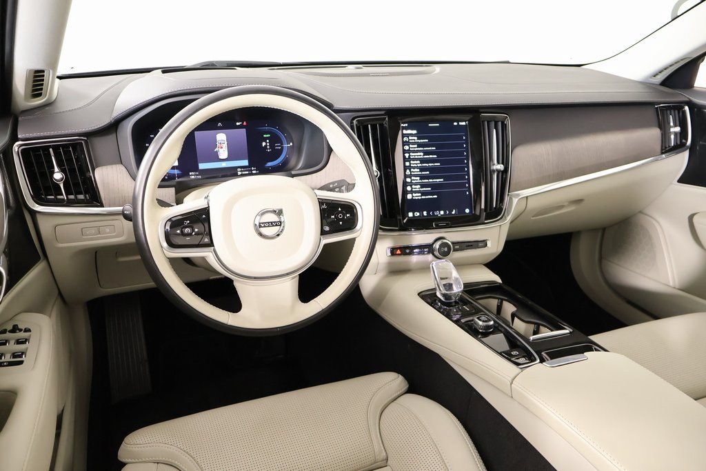 Used 2024 Volvo S90 T8 Ultimate w/ Lounge Package AWD/4WD image 2