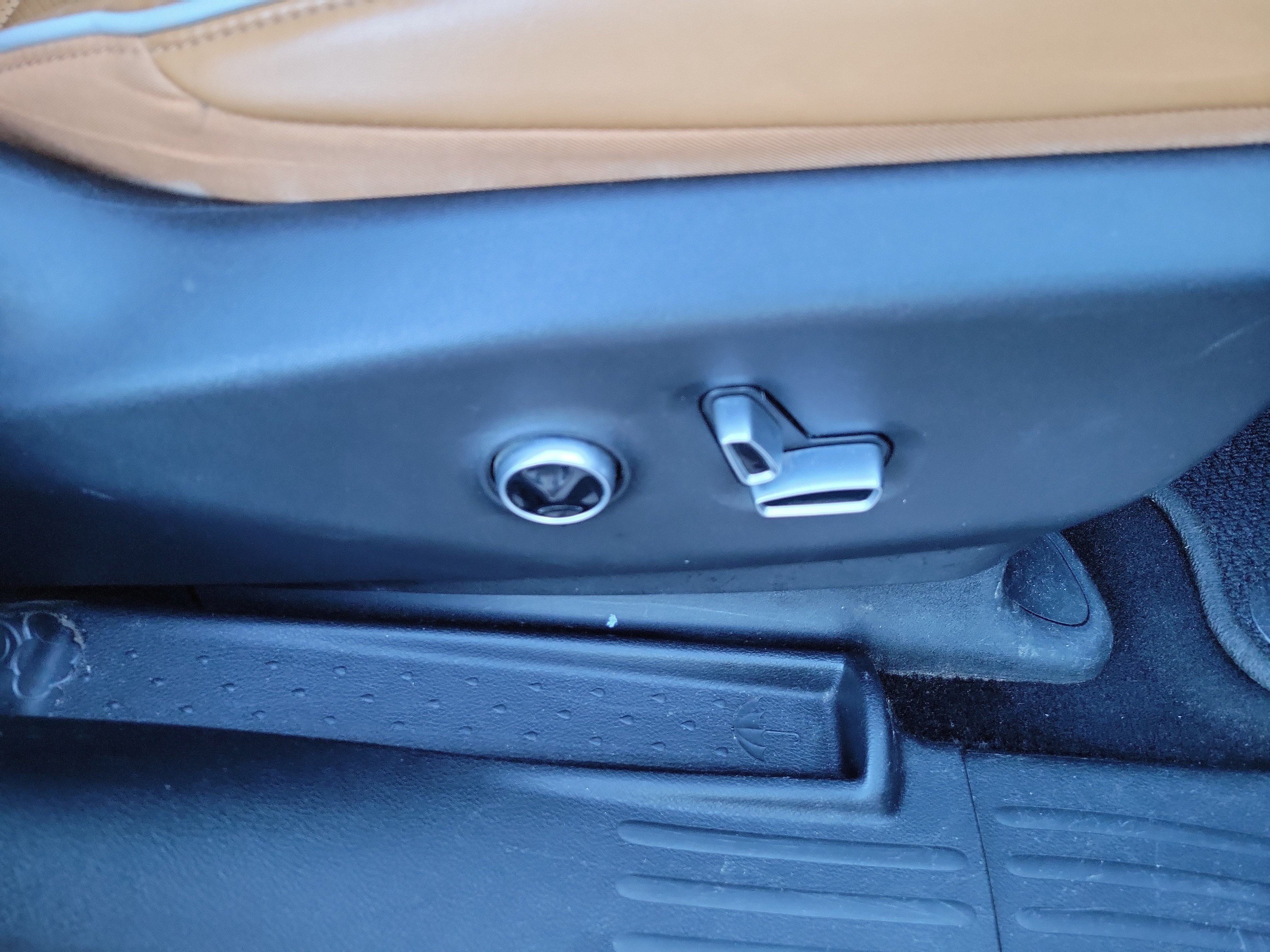 Used 2021 Chrysler Pacifica Pinnacle FWD image 9