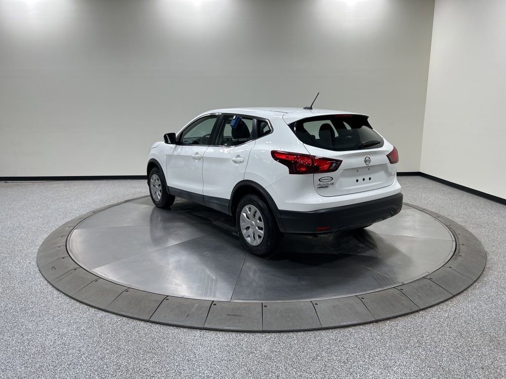 Used 2019 Nissan Rogue Sport S image 8