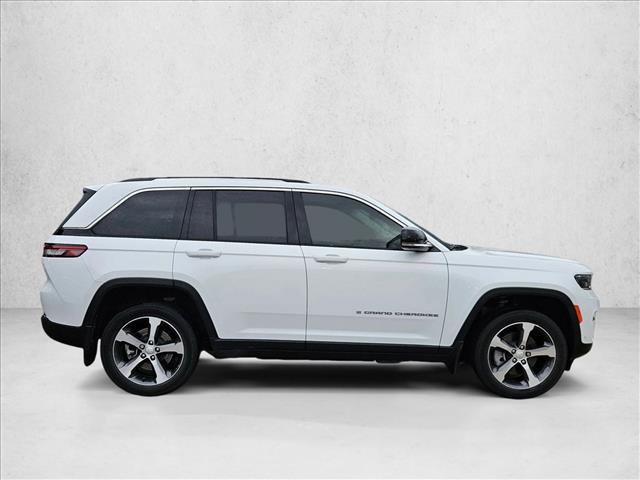 Used 2022 Jeep Grand Cherokee Limited 4xe w/ Luxury Tech Group II AWD/4WD video 4