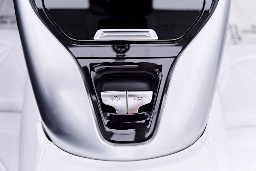 Used 2026 Mercedes-Benz Maybach SL 680 image 71