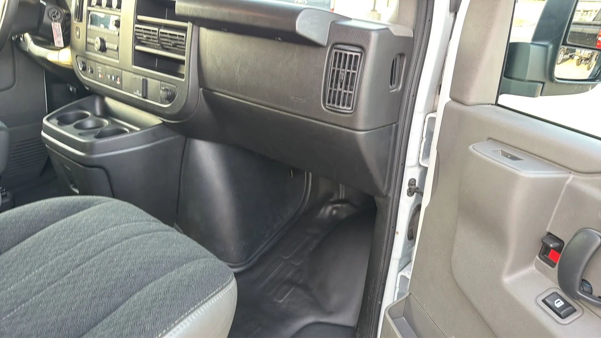 Used 2023 Chevrolet Express 2500 w/ Driver Convenience Package RWD image 65