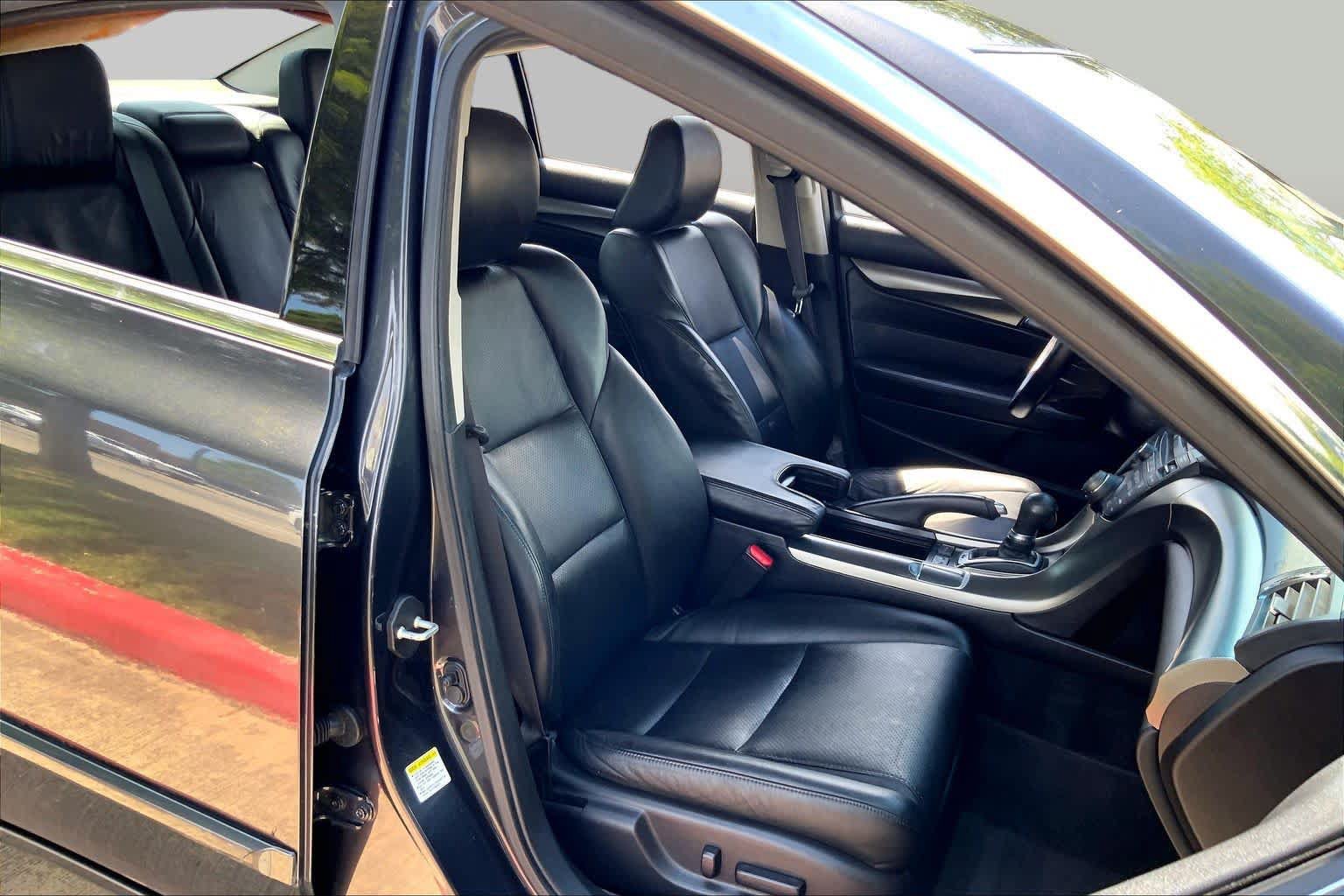 Used 2012 Acura TL w/ Technology Package FWD image 9