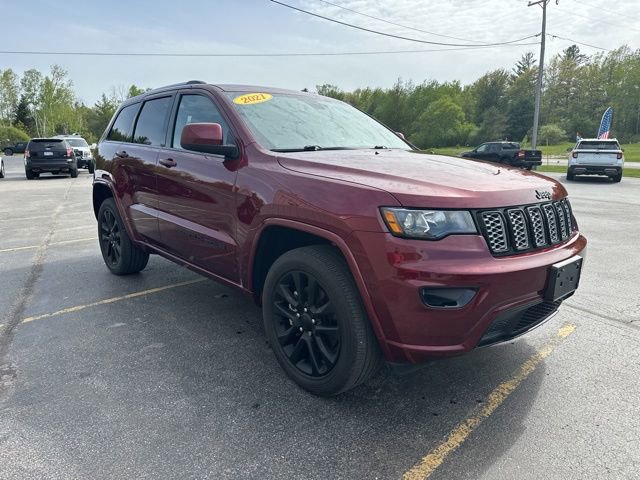 Used 2021 Jeep Grand Cherokee Altitude AWD/4WD image 8