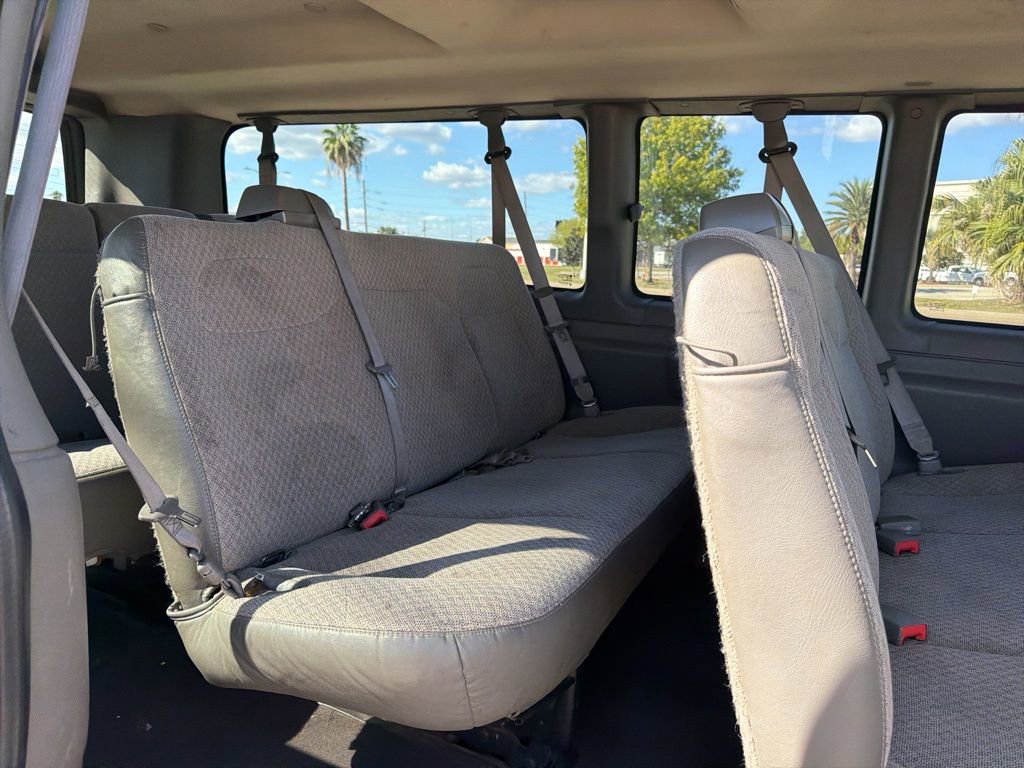 Used 2019 Chevrolet Express 3500 LT w/ LT Preferred Equipment Group RWD image 16
