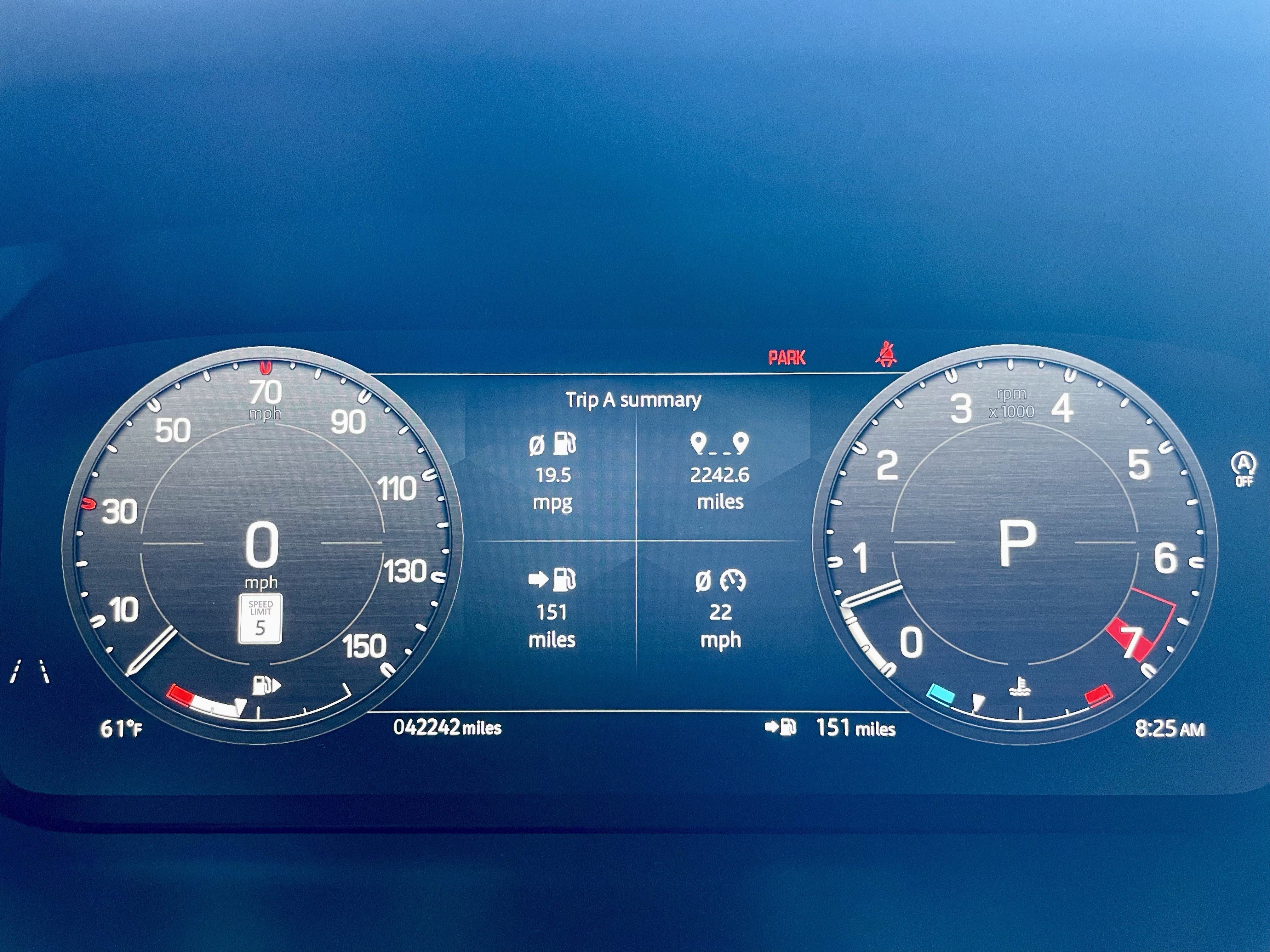 Used 2023 Land Rover Defender 130 SE AWD/4WD image 24