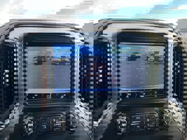 Used 2021 Chevrolet Silverado 1500 LTZ w/ Z71 Off-Road Package image 17