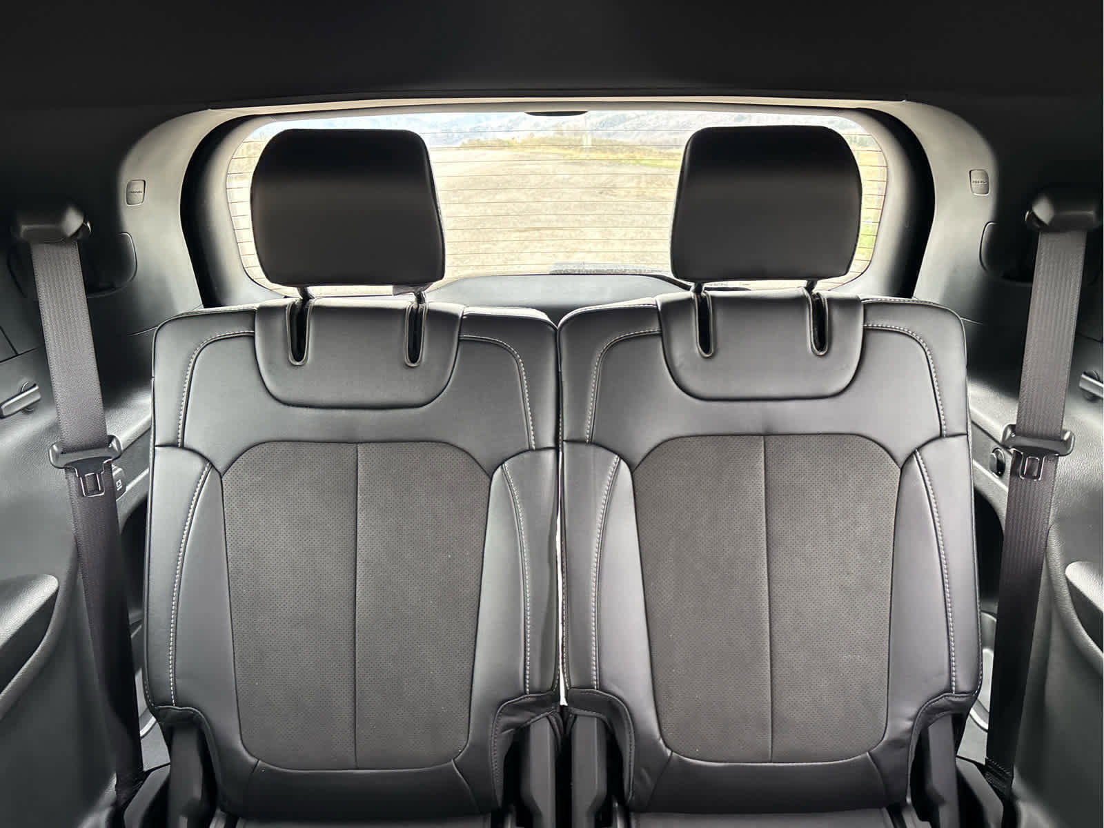 New 2025 Jeep Grand Cherokee L Altitude image 45