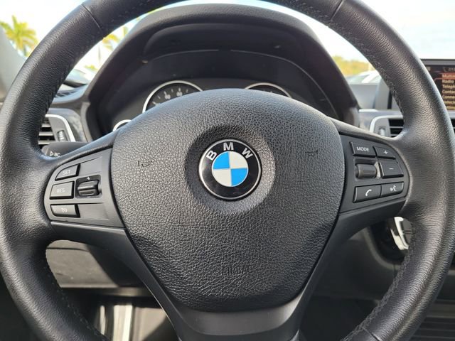 Used 2017 BMW 320i Sedan image 13