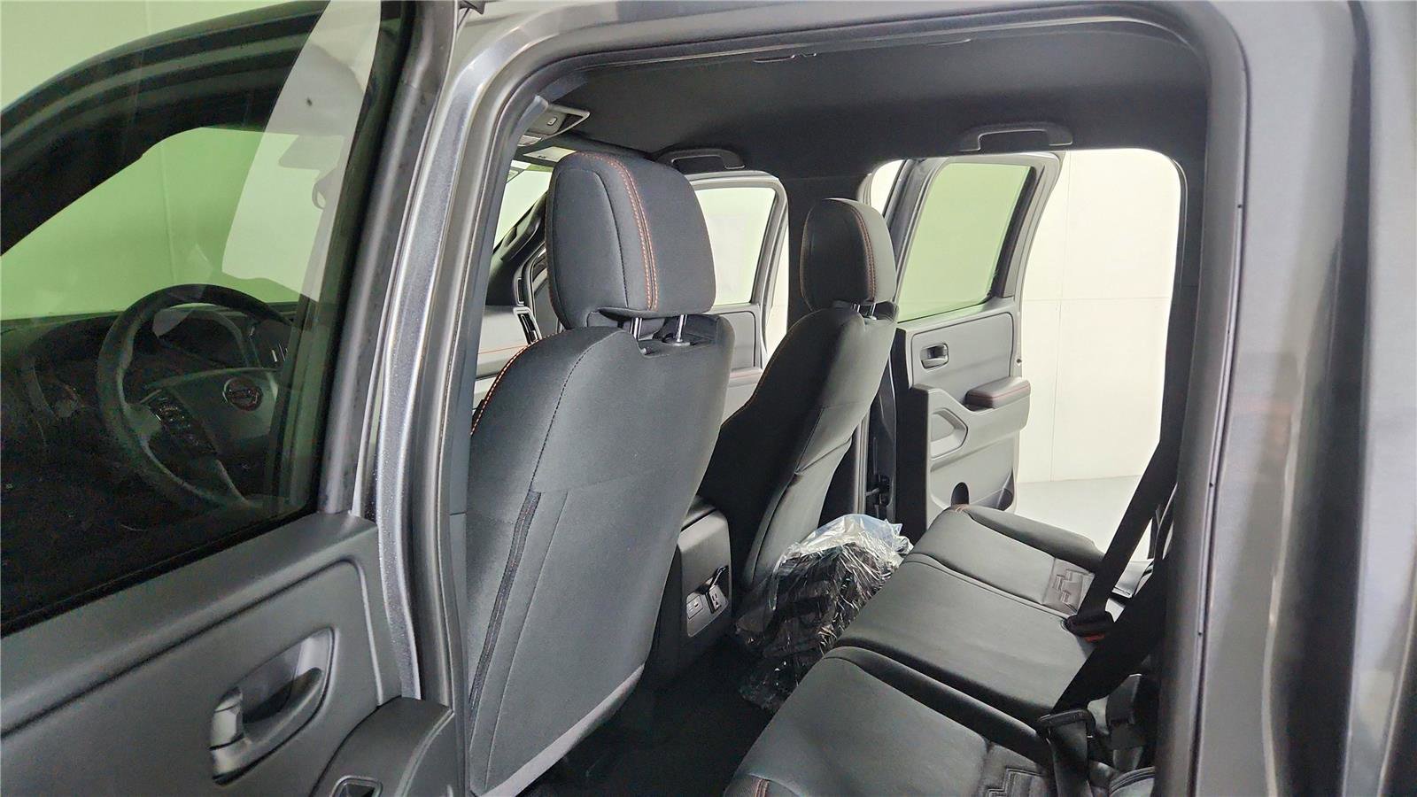 Certified 2026 Nissan Frontier PRO-4X w/ Pro-4x Convenience Package AWD/4WD image 24