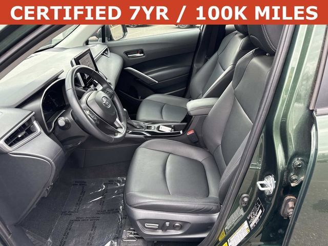 Used 2024 Toyota Corolla Cross XLE image 14