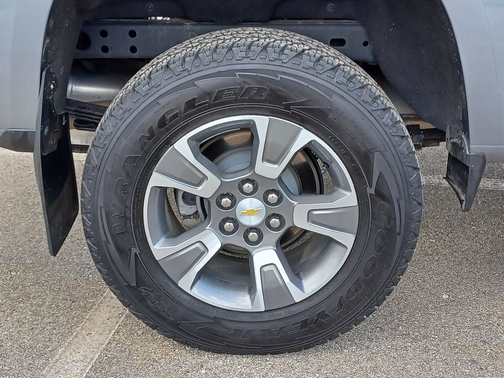 Used 2018 Chevrolet Colorado Z71 AWD/4WD image 5