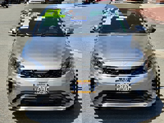 Used 2023 Kia Forte LXS w/ LXS Technology Package image 2