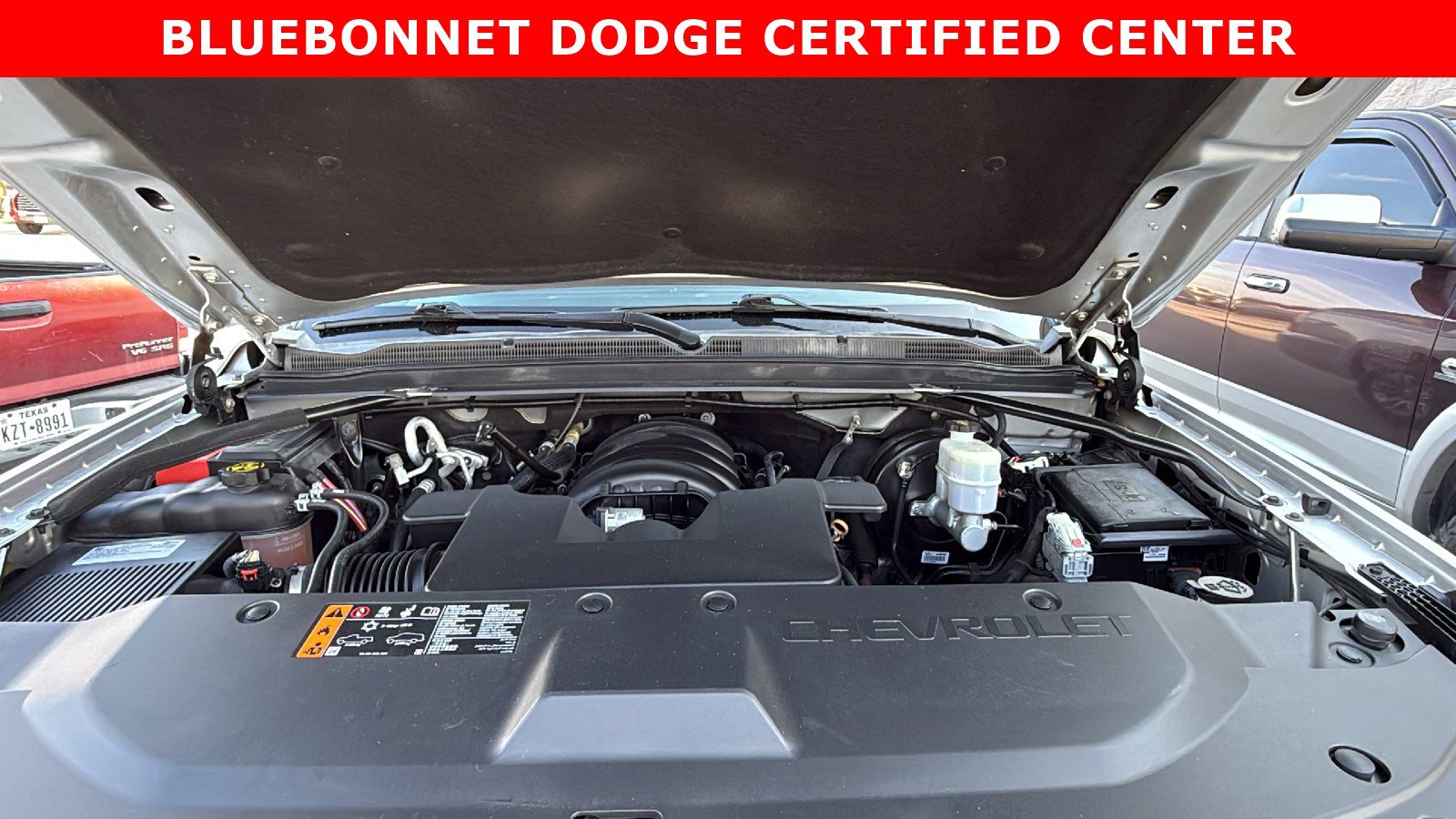 Used 2020 Chevrolet Suburban LT image 34