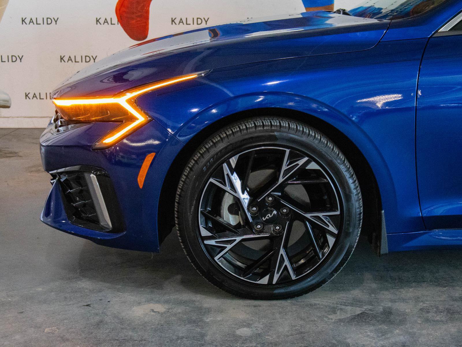 Used 2025 Kia K5 GT-Line w/ GT-Line Premium Package FWD image 17