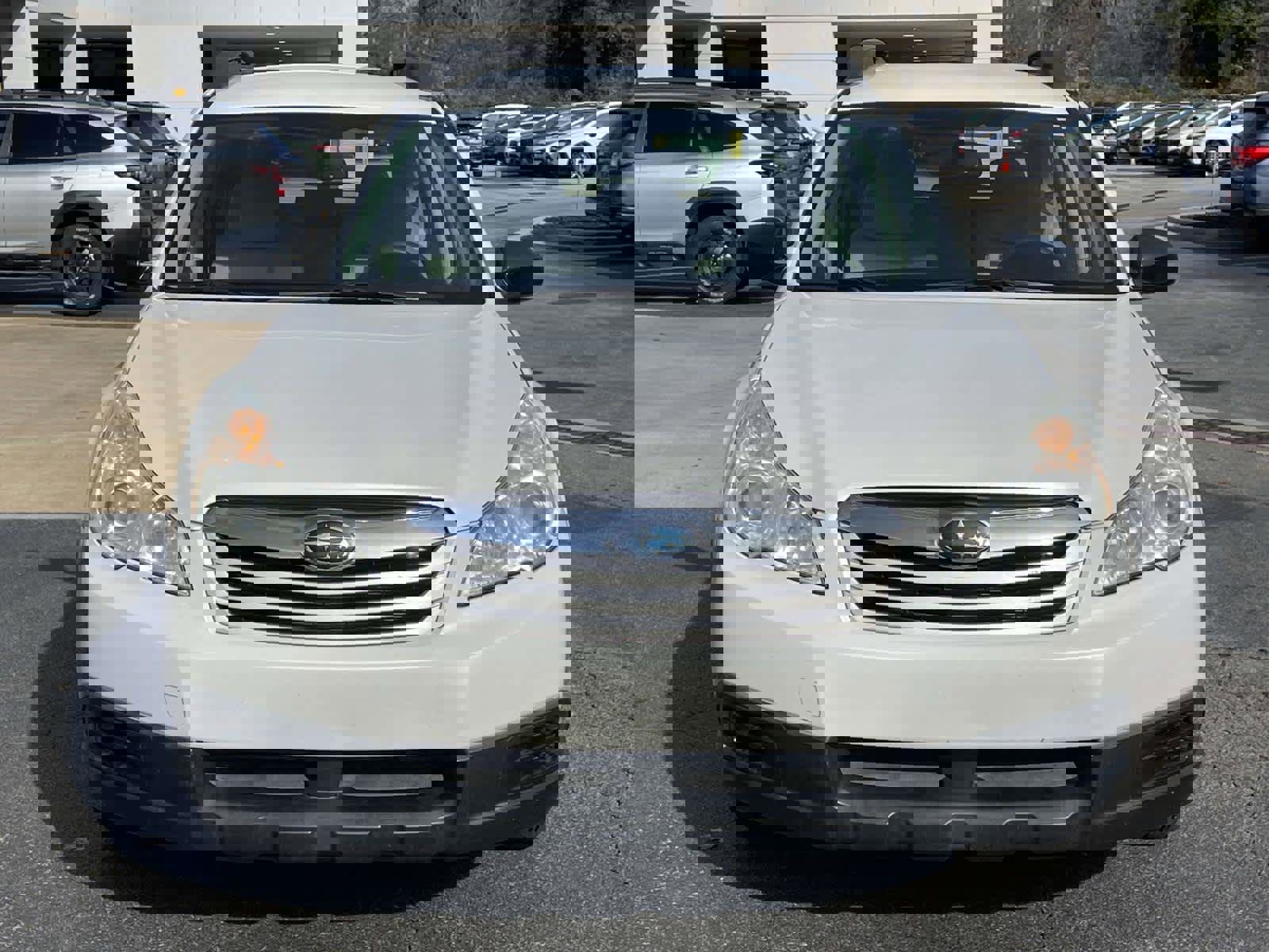 Used 2011 Subaru Outback 2.5i image 9