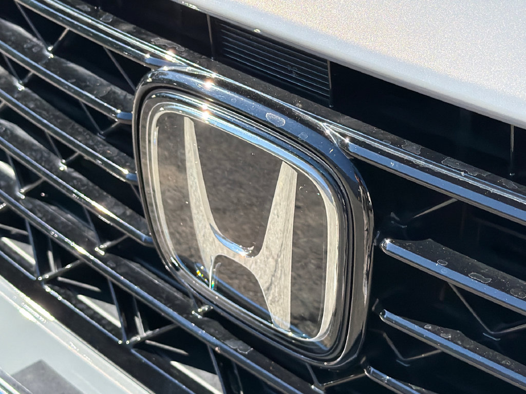 Used 2025 Honda Accord Sport image 11