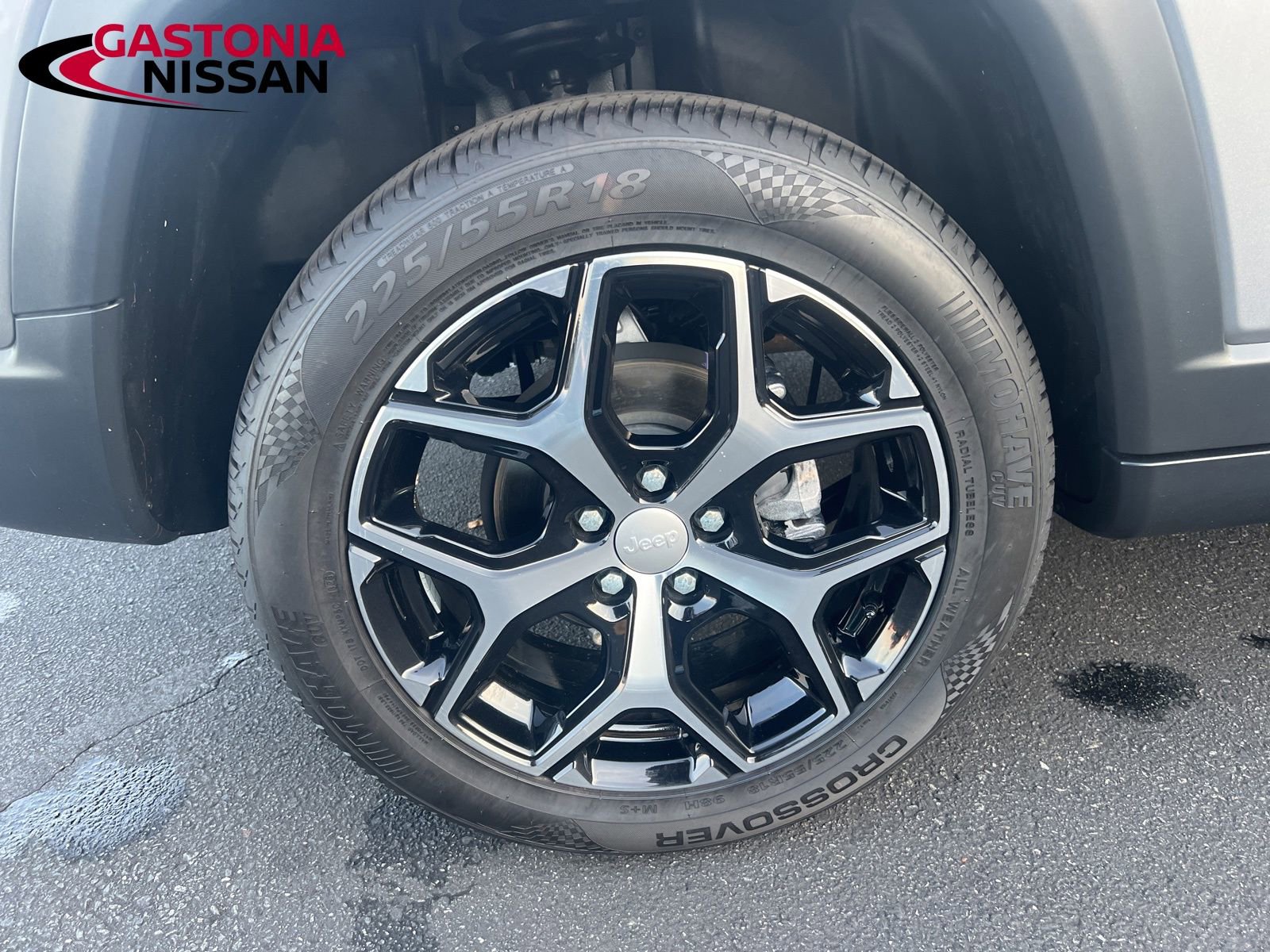 Used 2024 Jeep Compass Latitude image 21