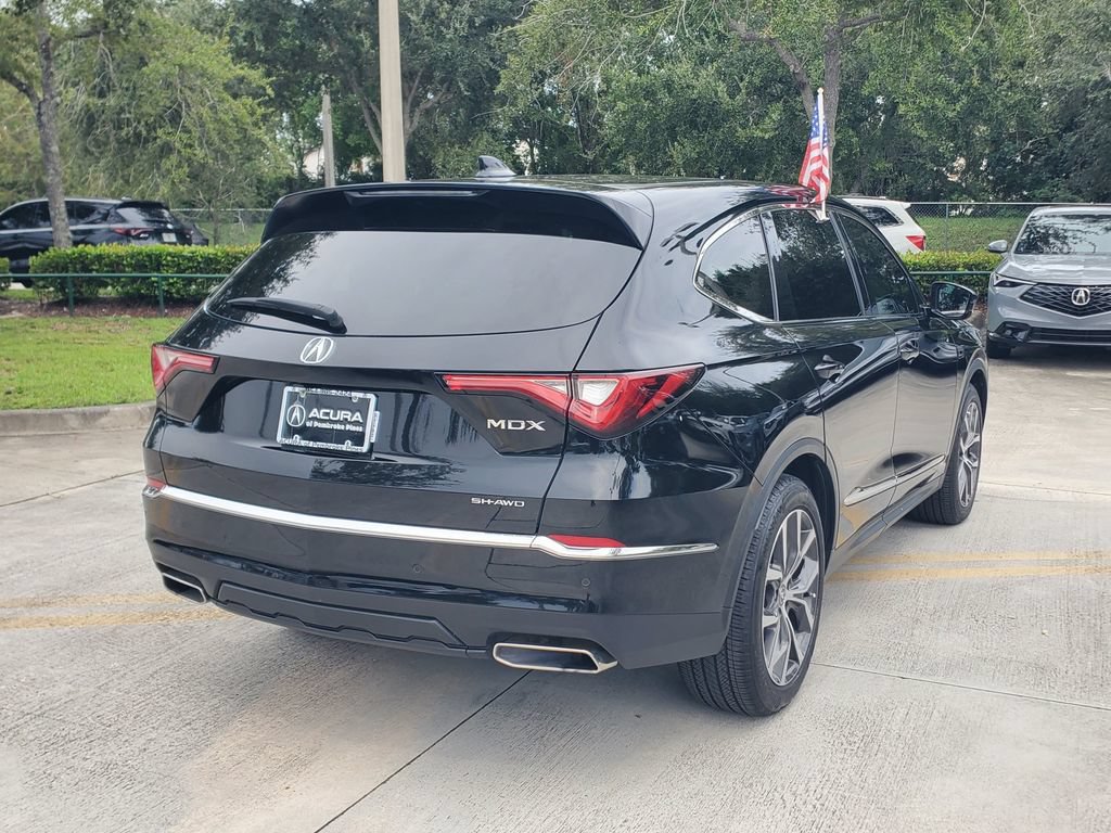 Certified 2024 Acura MDX w/ Technology Package AWD/4WD image 7