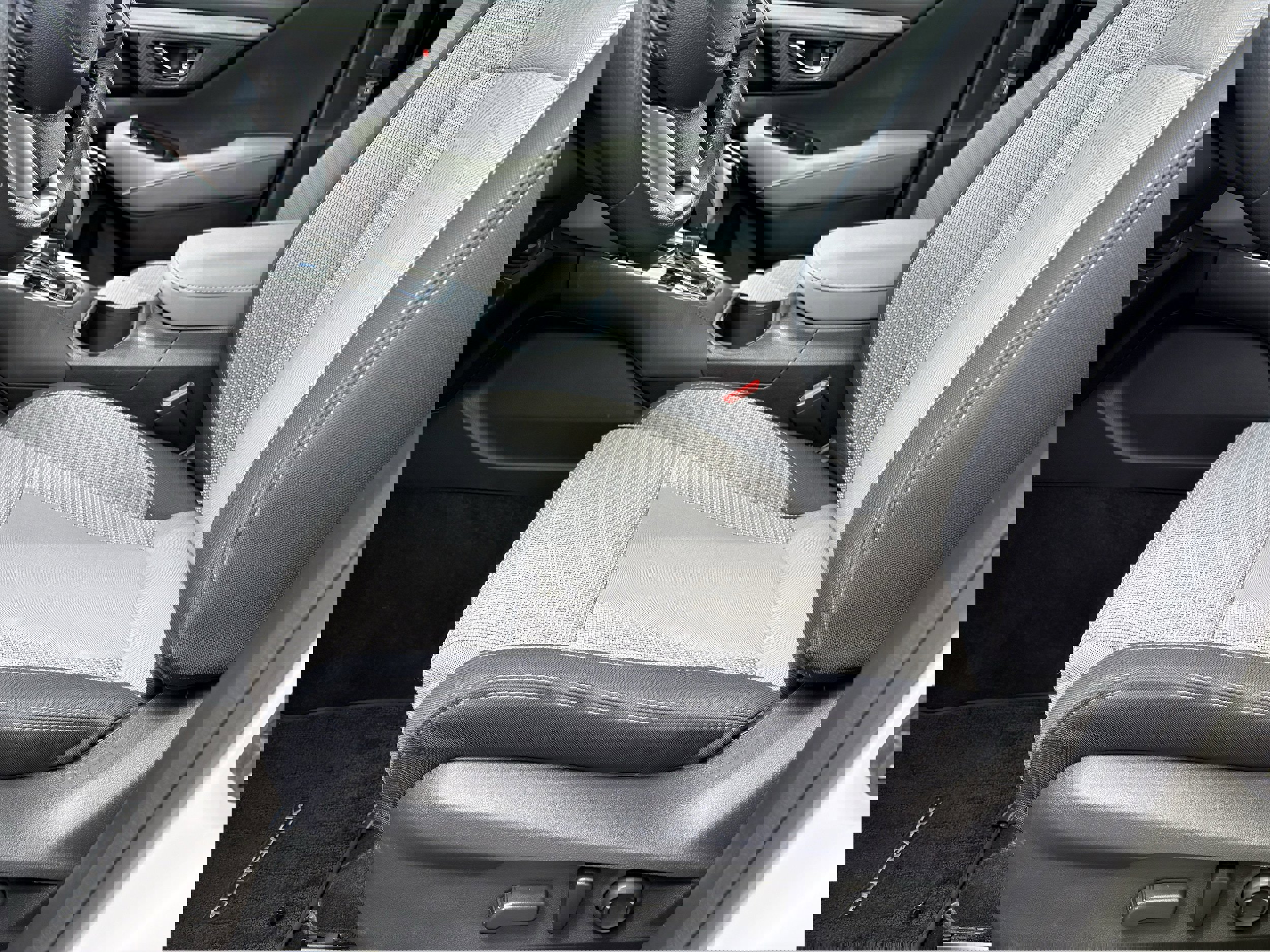 Certified 2025 Subaru Outback Premium AWD/4WD image 30