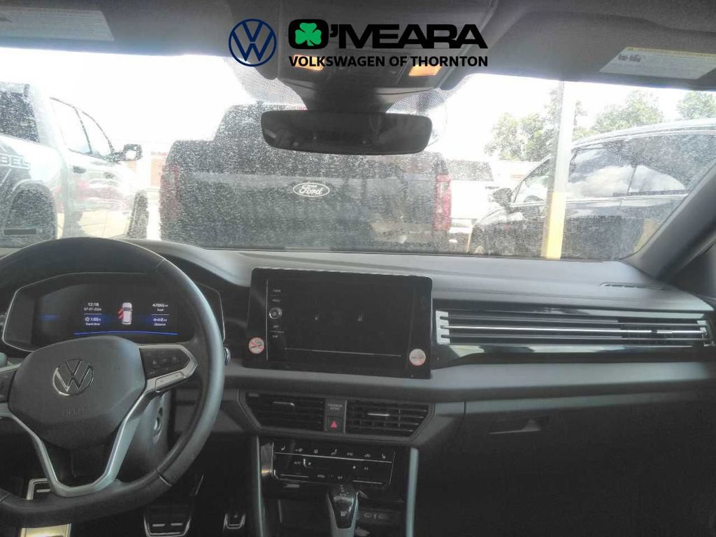 Used 2025 Volkswagen Jetta Sport FWD image 8