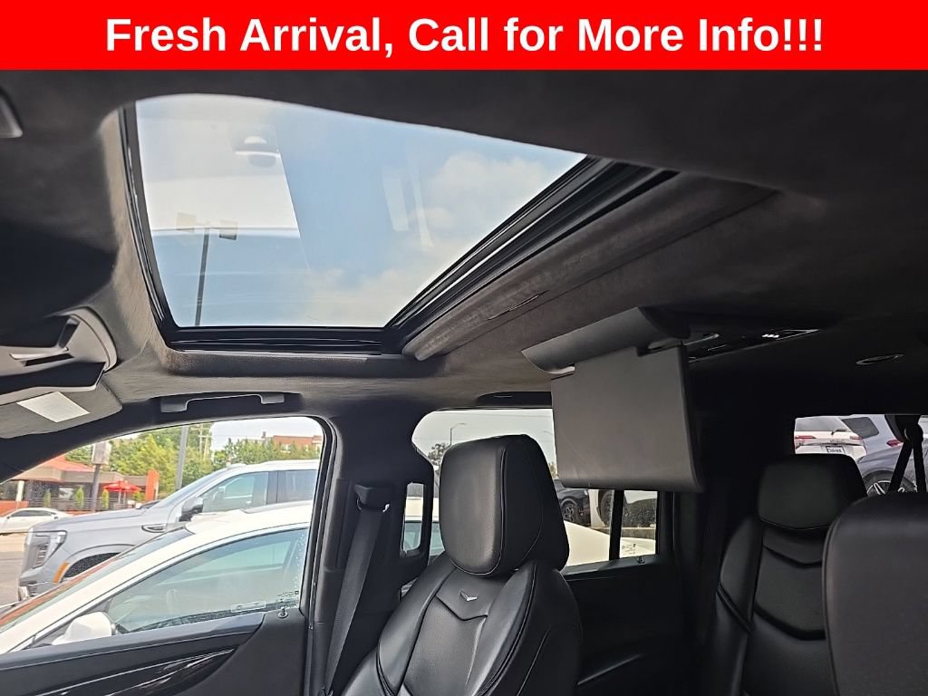 Used 2019 Cadillac Escalade ESV Platinum AWD/4WD image 10