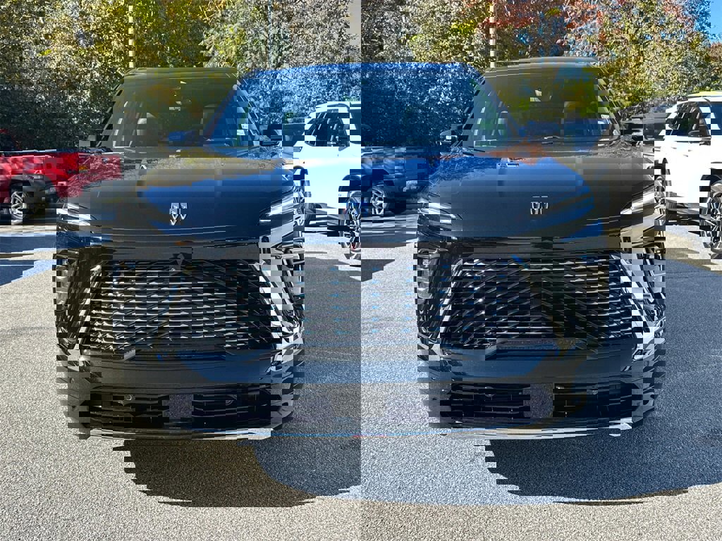 New 2026 Buick Enclave Avenir w/ Super Cruise Package image 3